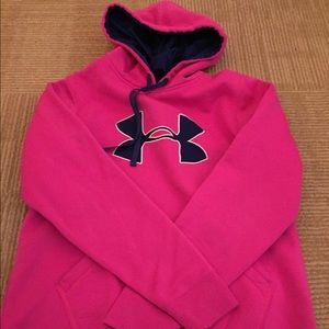 Under Armour sweatshirt