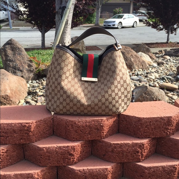 Gucci purse (SOLD - NO LONGER AVAILABLE)