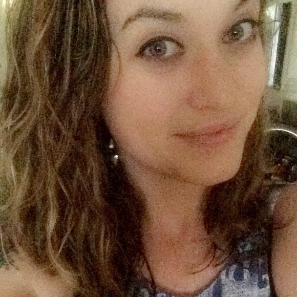 Meet your Posher, Jess