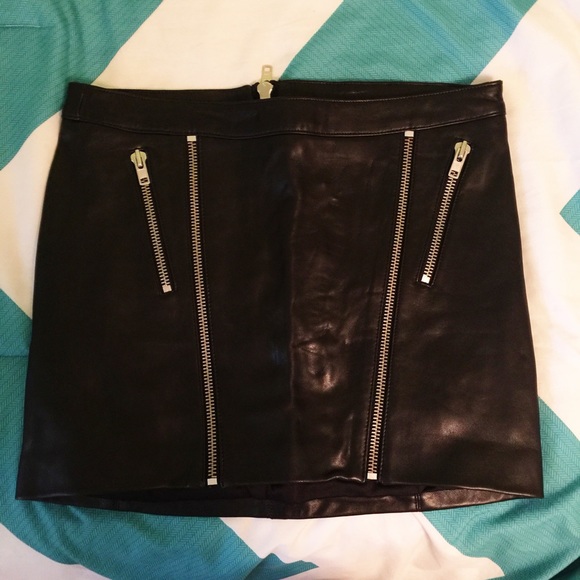 Mason leather skirt
