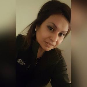 Meet your Posher, Noemi