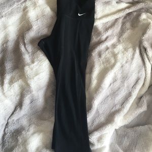 Nike Dri-Fit Capri High Waisted Yoga