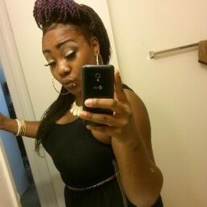 Meet your Posher, Whitney