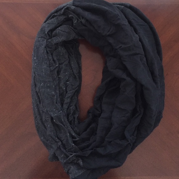 Lululemon Infinity Scarf