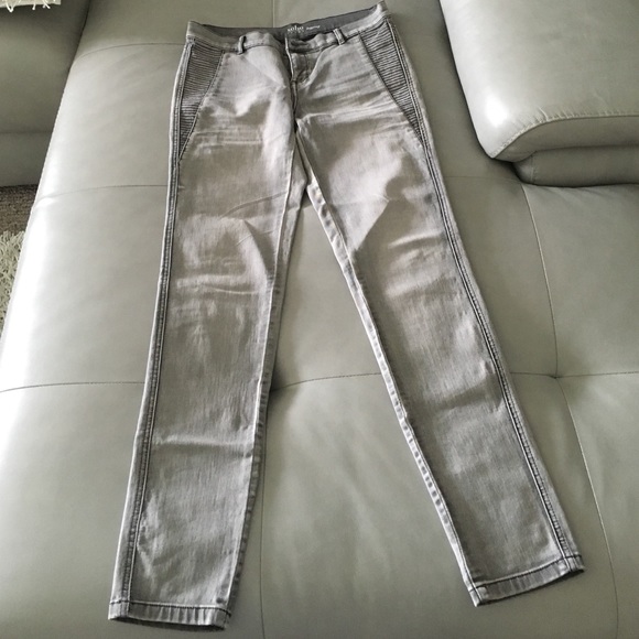 New York & company Soho jeans Size 4