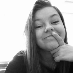 Meet your Posher, Camille