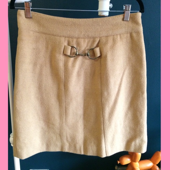 Tan skirt w equestrian inspired buckle