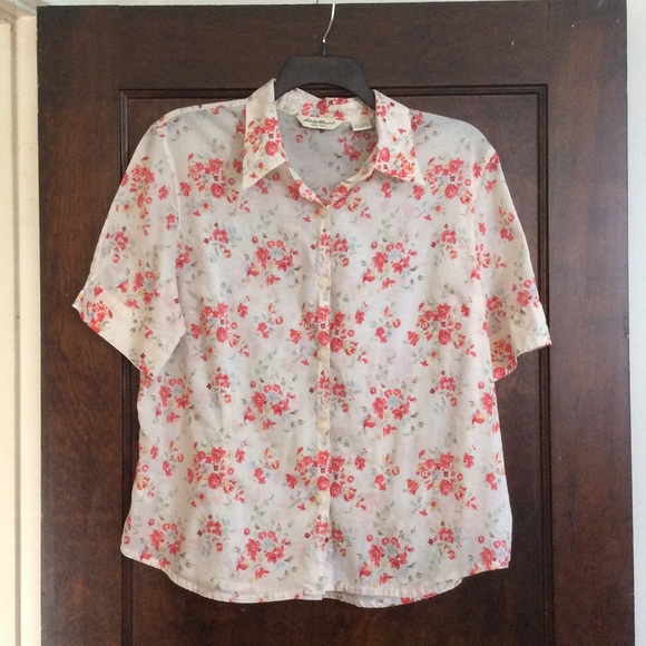 Cool, lightweight summer shirt.