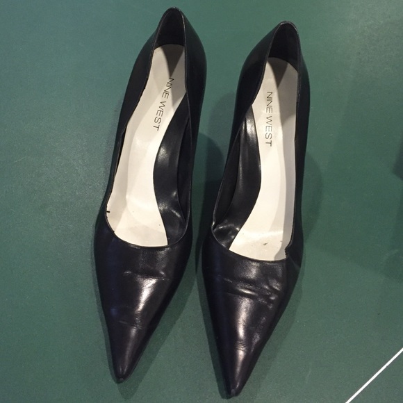 Black shoes.