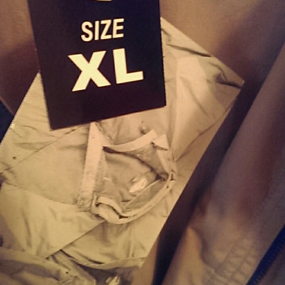 Jacket - Picture 2 of 4