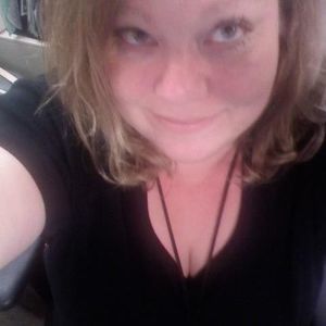 Meet your Posher, Leigh