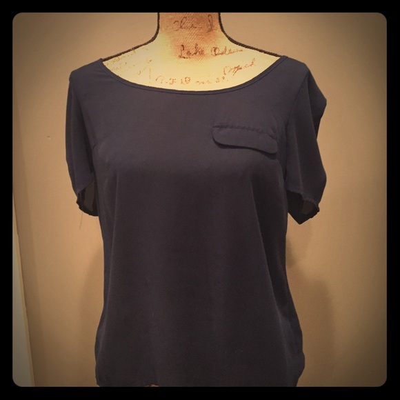 Navy blue top