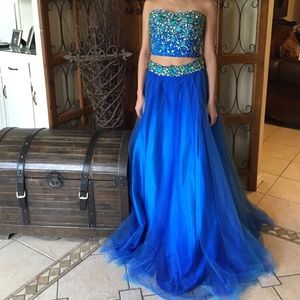 Blue size 2 Jovani two piece
