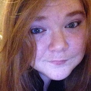 Meet your Posher, Alison