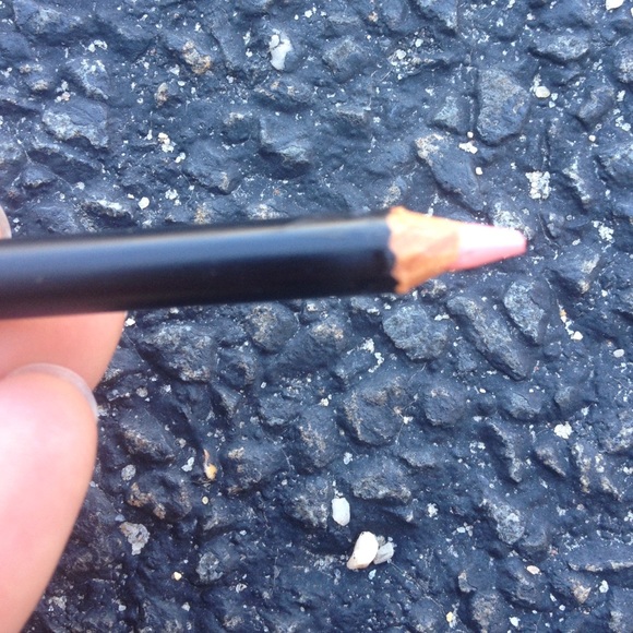 Mac Insynch lip pencil - Picture 4 of 4