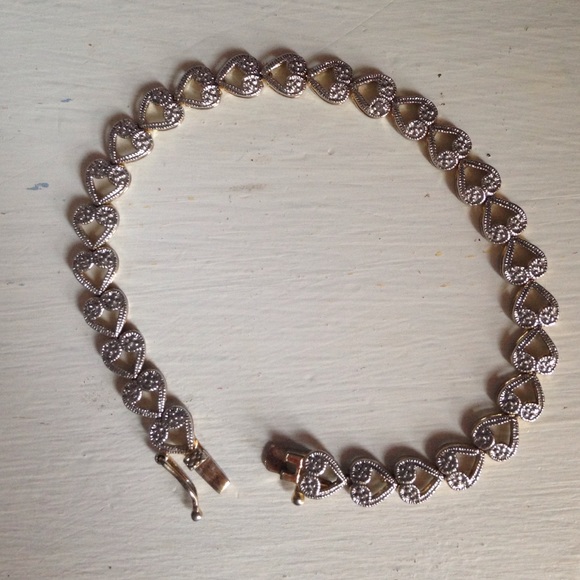 Gold plated heart bracelet