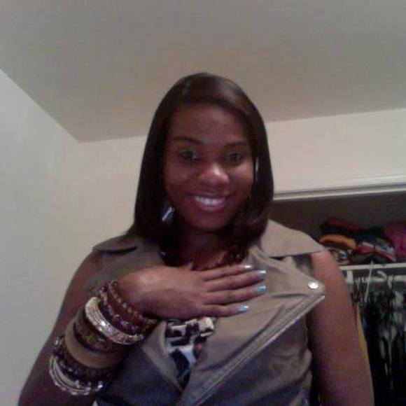 Meet your Posher, Candacy - Picture 1 of 1