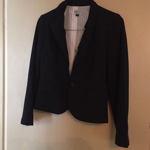 Elie Tahari navy blazer