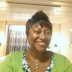 Meet your Posher, Carolyn