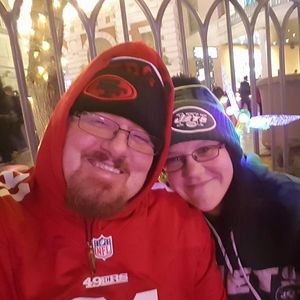 Meet your Posher, Yolanda