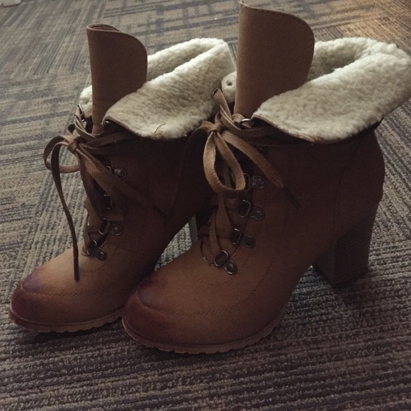 Light Brown Lace-Up Heeled Boots