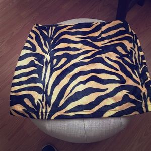Faux tiger fur mini