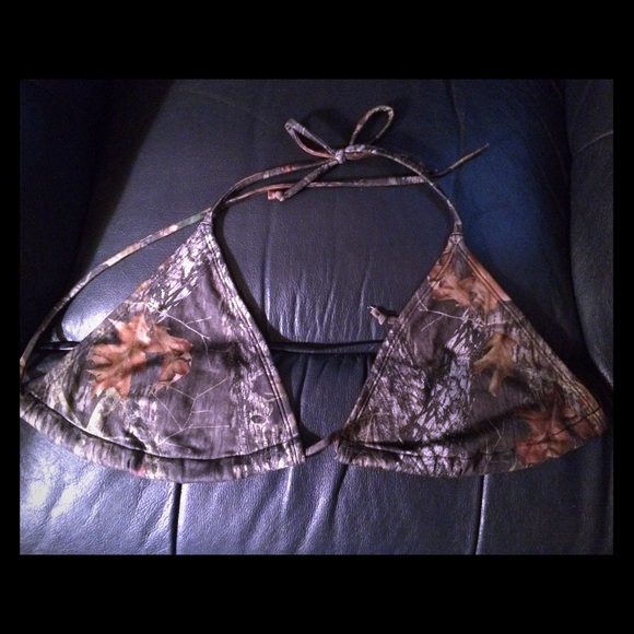 Mossy Oak Bikini Top & 38D Bra