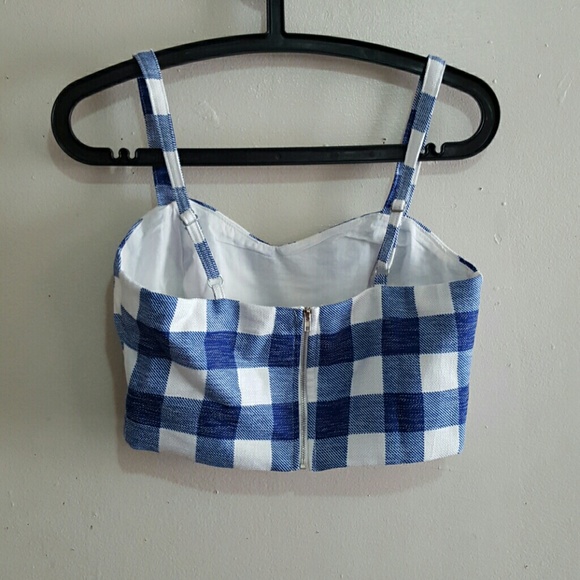 Crop top - Picture 2 of 2