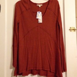 Cute rust colored top