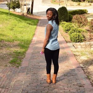 Meet your Posher, Yvette