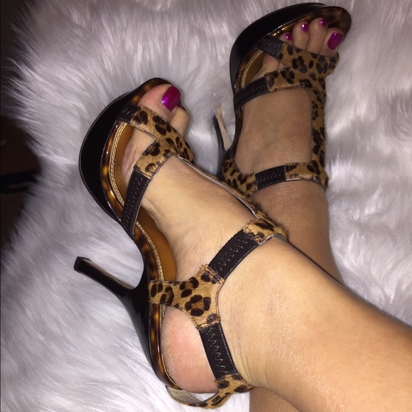 Bebe Leopard Platforms - Picture 4 of 4