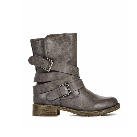 JustFab Shoes - 😍JustFab😍 Boots