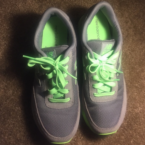 Slightly used NB running shoes. Very comfy.