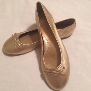 Michelle D 9N NWOT nappa leather ballet flats
