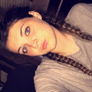 Meet your Posher, Brilee