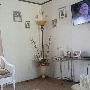 Meet your Posher, Sally