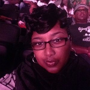 Meet your Posher, Lakesha