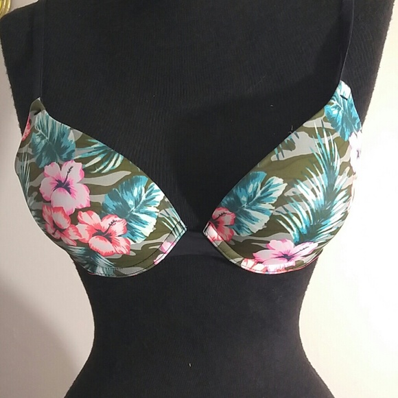 PINK Victoria's Secret Other - Tropical Push-Up