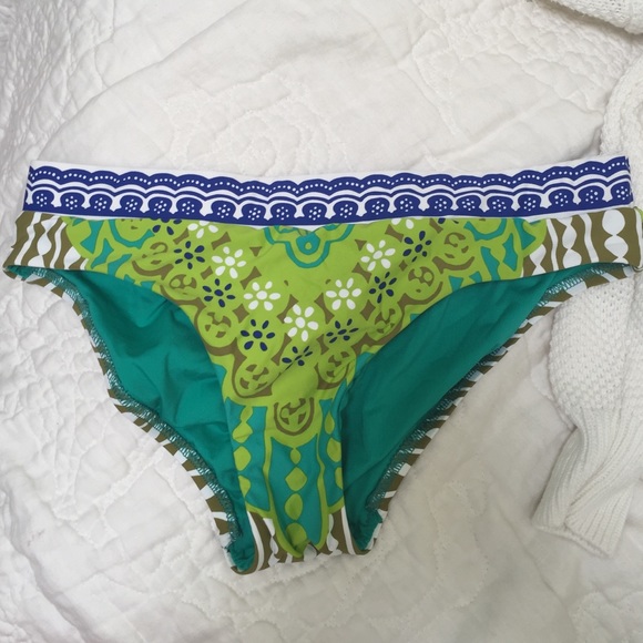 Trina Turk bikini bottom size 4 small