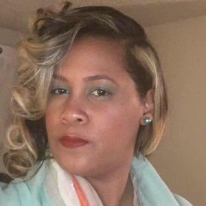 Meet your Posher, Lashanda