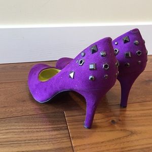 Kensie Girl purple embellished heals size 8