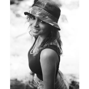 Meet your Posher, Arianna