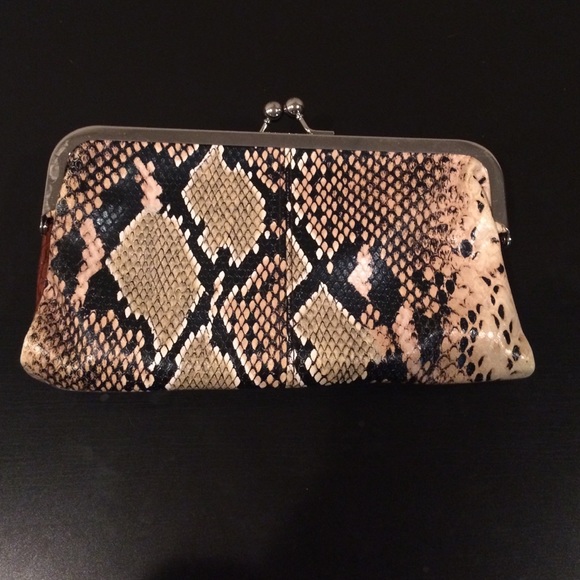Wallet/clutch