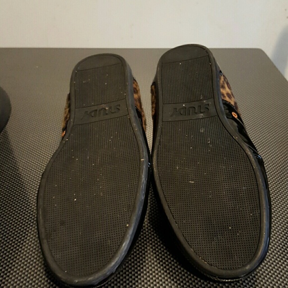 Shoes - Picture 2 of 3