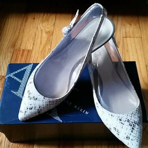 Anne Klein Pipa1 kitten heels