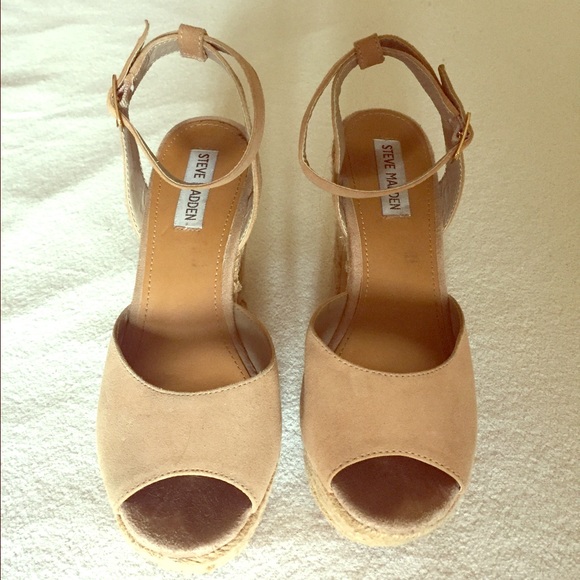 Steve Madden platform peep toe slingback sandals