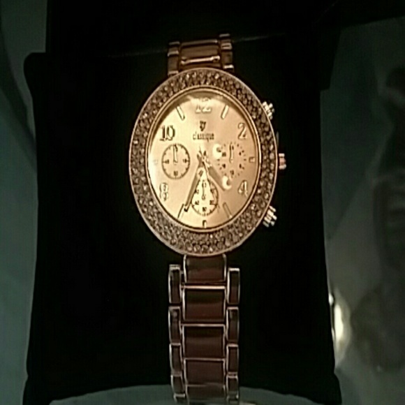 Lady's watch - Picture 4 of 4