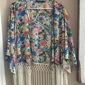 Floral feign kimono