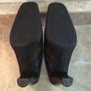 aerosoles slip on shoes