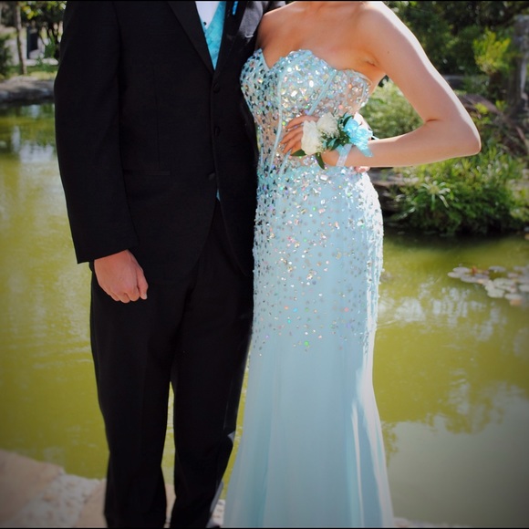 Prom dress